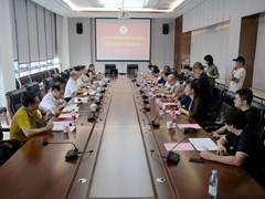 我校召开重大现实主义题材百米长卷创作三部曲座谈会