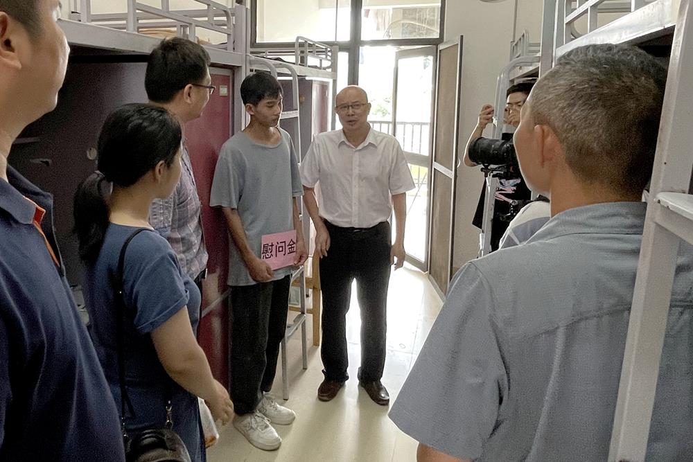 42c73fd40d5d46ddbd4a4f347d70cff4.jpg 42c73fd40d5d46ddbd4a4f347d70cff4.jpg